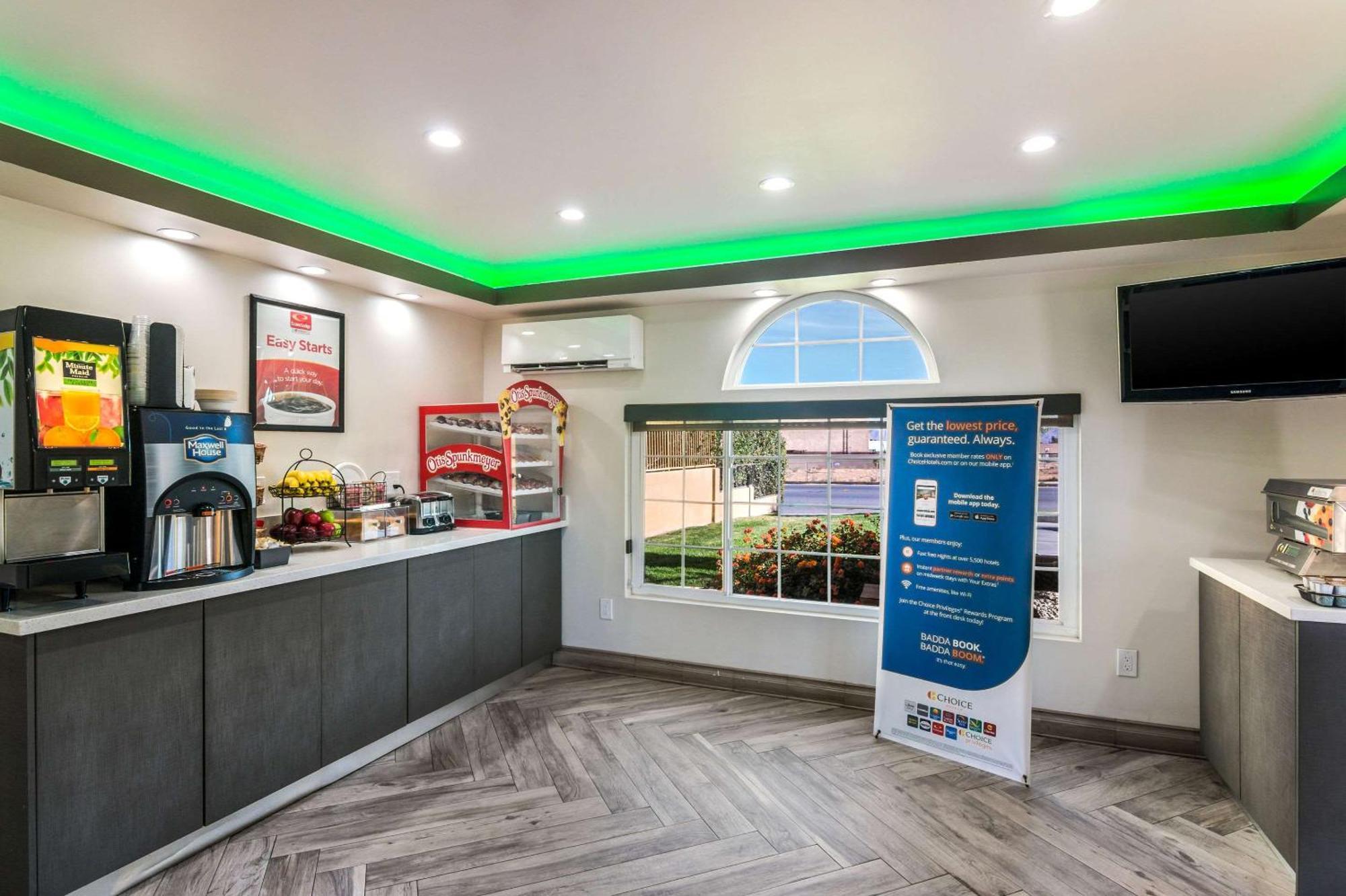 Econo Lodge Hesperia - Victorville I-15 Eksteriør bilde