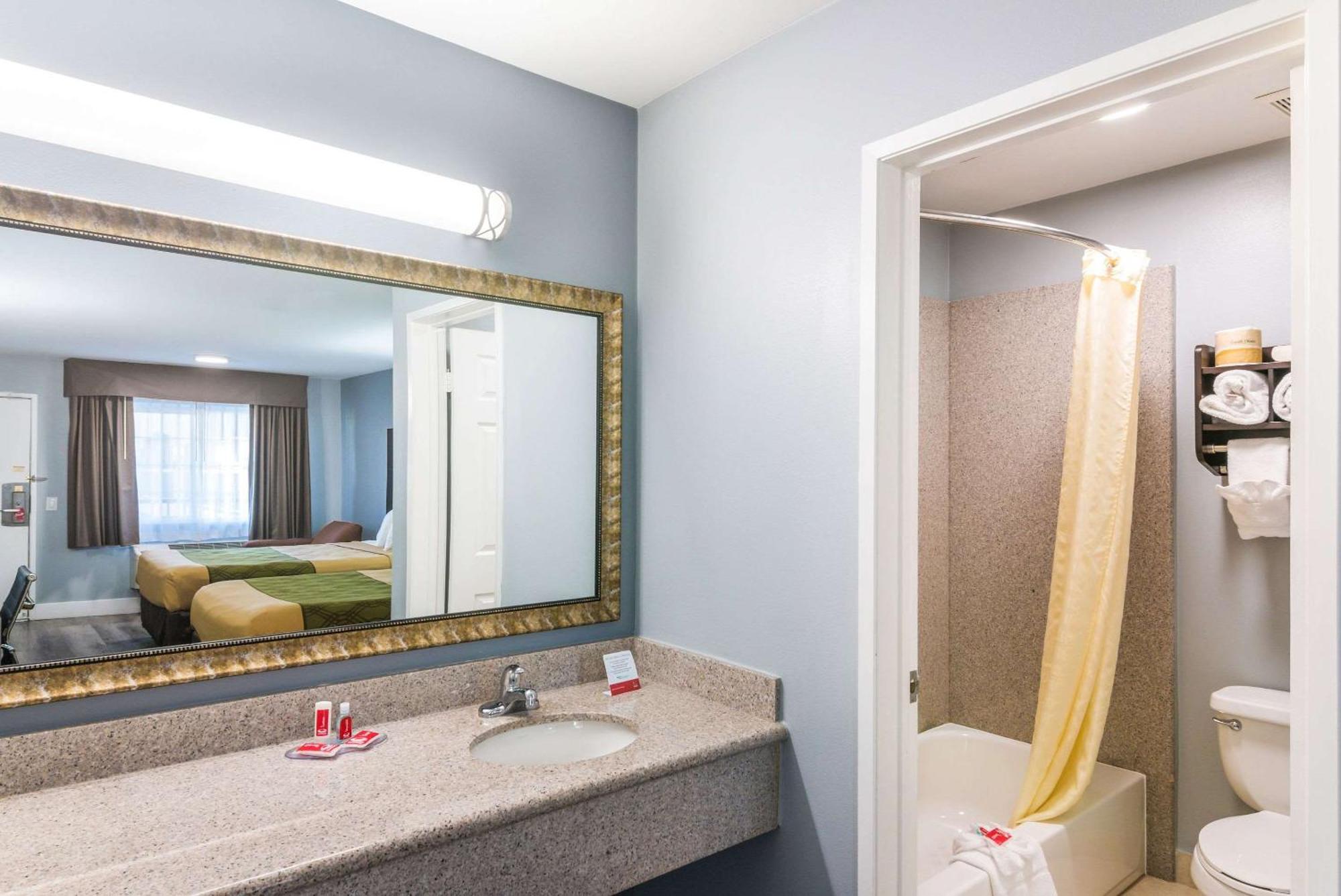 Econo Lodge Hesperia - Victorville I-15 Eksteriør bilde