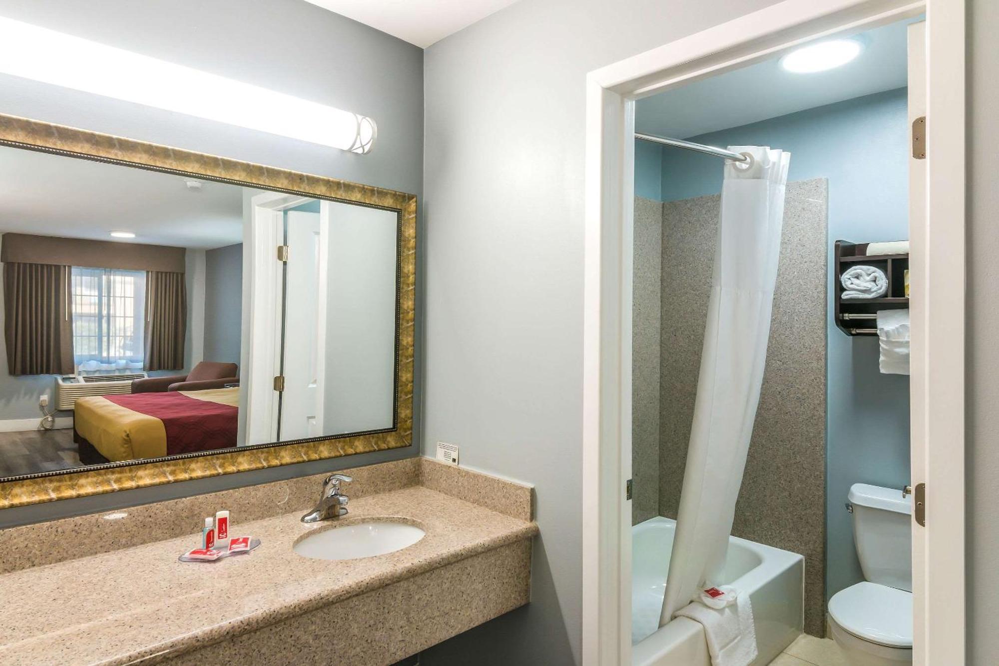 Econo Lodge Hesperia - Victorville I-15 Eksteriør bilde