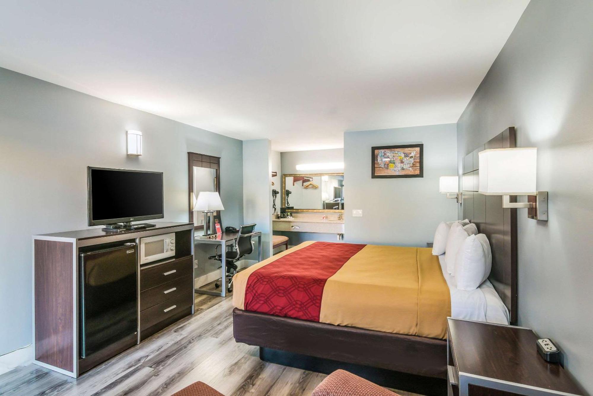 Econo Lodge Hesperia - Victorville I-15 Eksteriør bilde