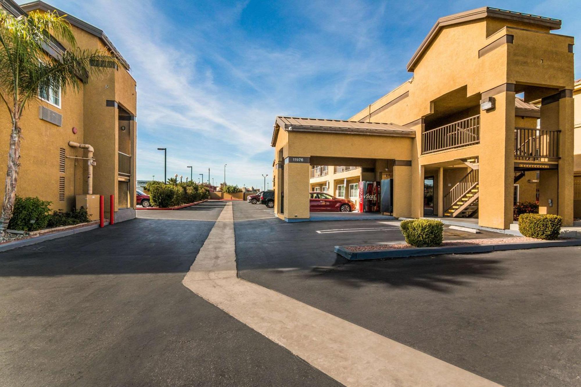 Econo Lodge Hesperia - Victorville I-15 Eksteriør bilde