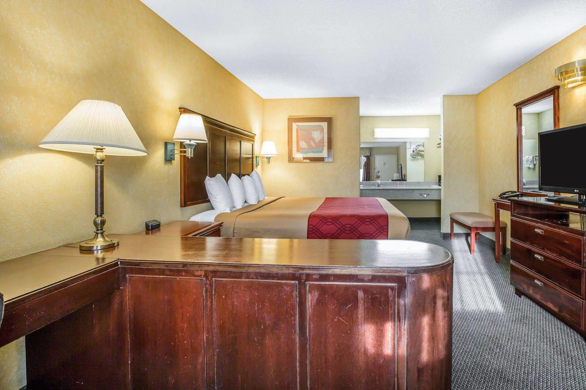 Econo Lodge Hesperia - Victorville I-15 Eksteriør bilde